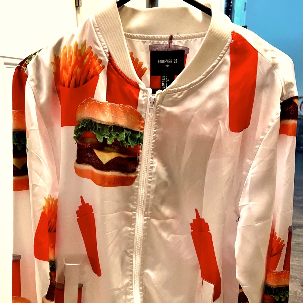 Forever 21 Men's RARE Bomber Jacket Hamburger Soda Fries Pop Culture White Sheen